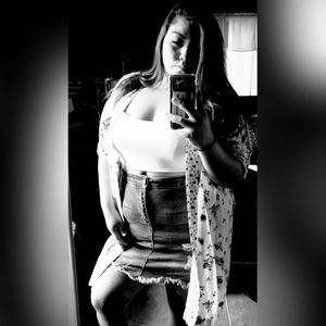 Meet your Posher, Ashley nicole